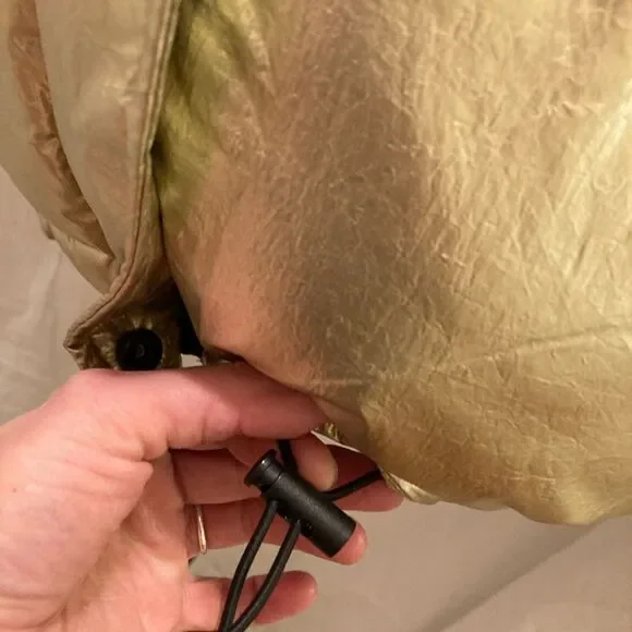 Calvin Klein Gold Hooded Puffer Coat size Small - Picture 15 of 16